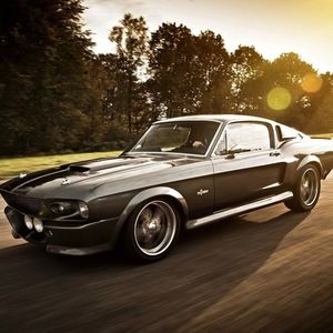 Meet your Posher, Lawrence